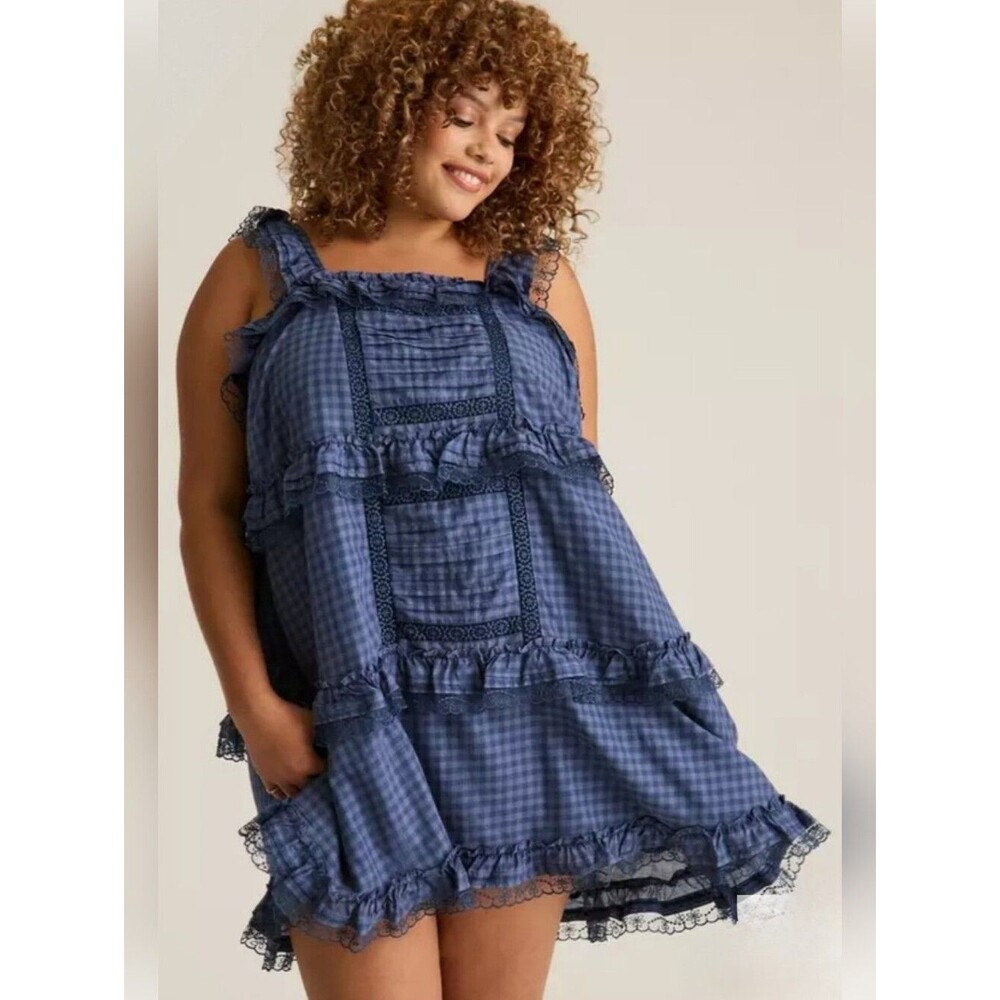 NWT Torrid 2 Festi Open Back Tiered Dress 2009-